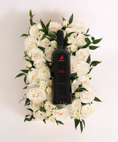 Gift Crate, Red Roses, Wine